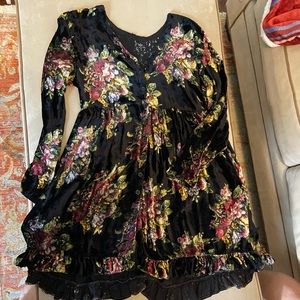 Floral loose dress